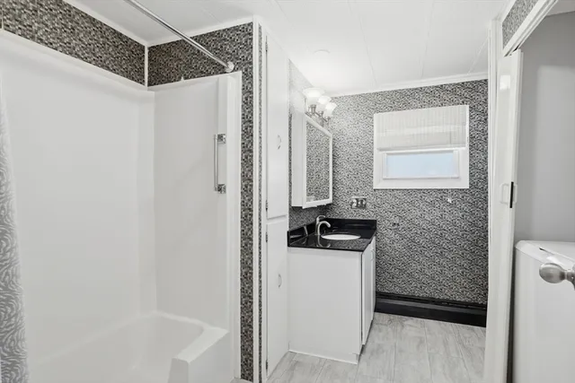 $135,000 | 42 Warfield Drive, Westfield, MA 01085