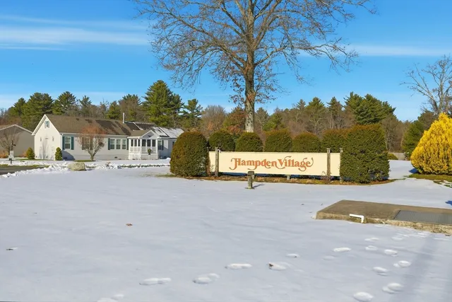 $135,000 | 42 Warfield Drive, Westfield, MA 01085