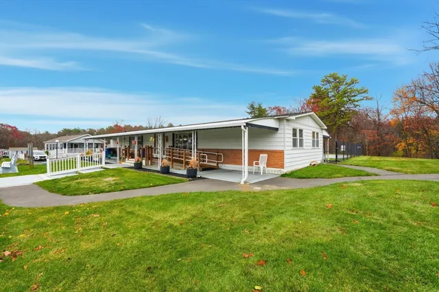 $135,000 | 42 Warfield Drive, Westfield, MA 01085