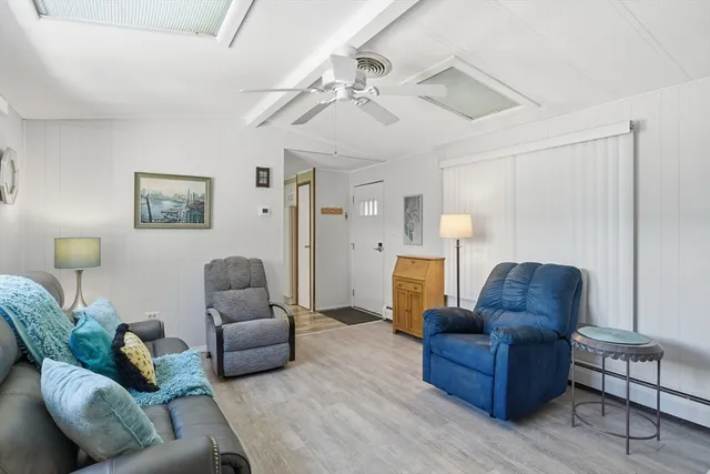 $135,000 | 42 Warfield Drive, Westfield, MA 01085