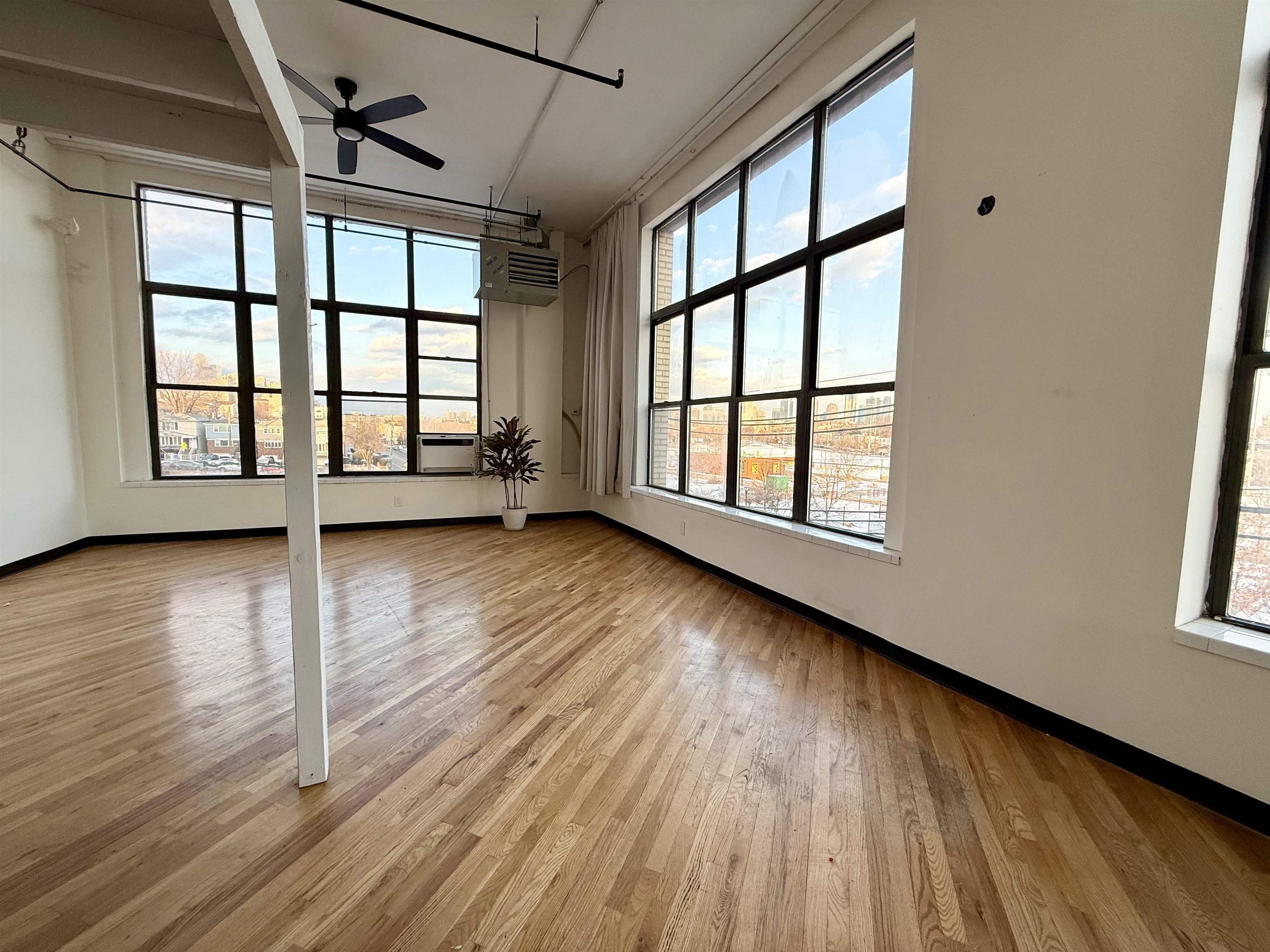 2 Union Street, Unit 2L Jersey City, NJ 07304 - Photo 2 of 20