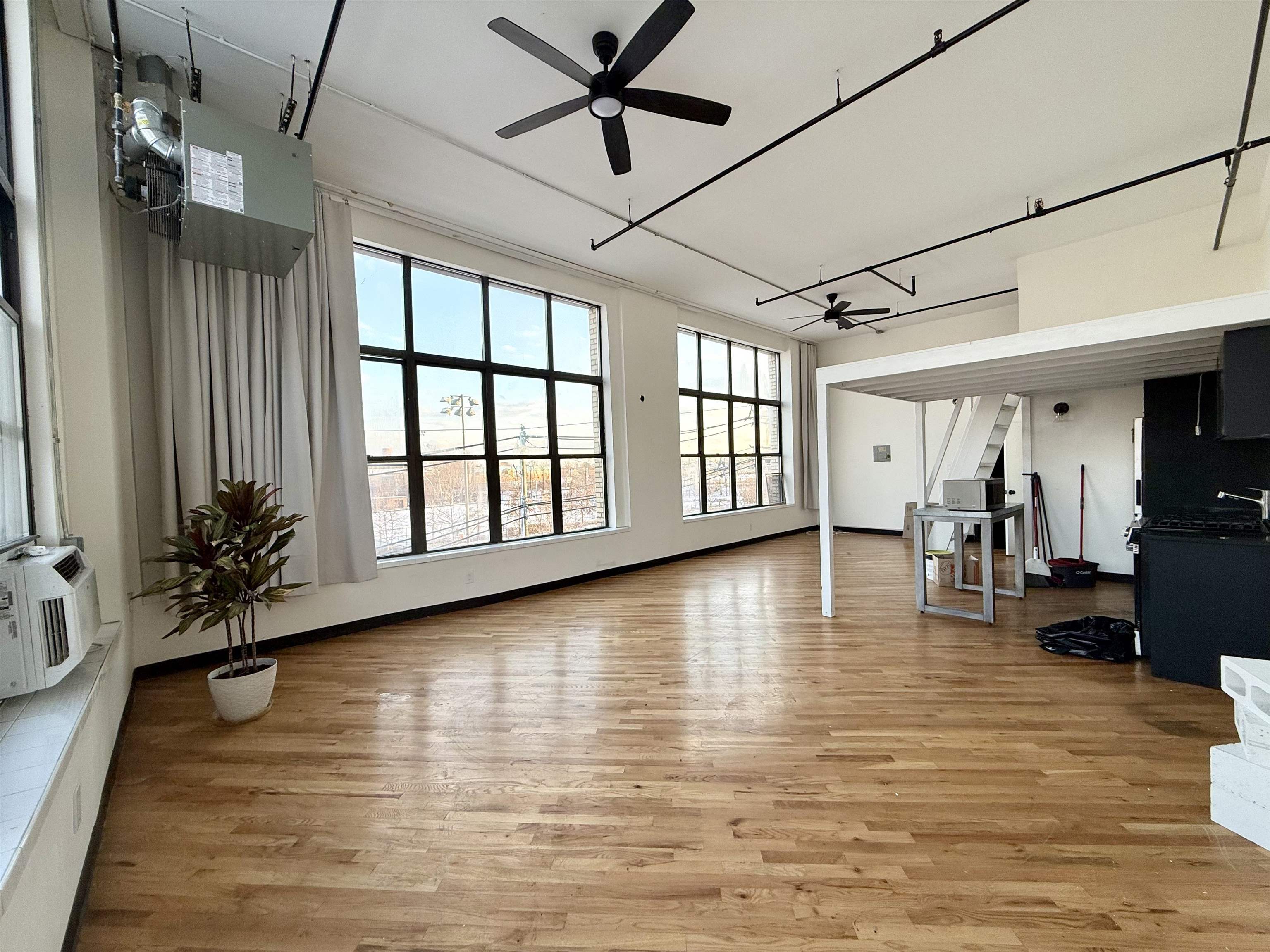 2 Union Street, Unit 2L Jersey City, NJ 07304 - Photo 4 of 20