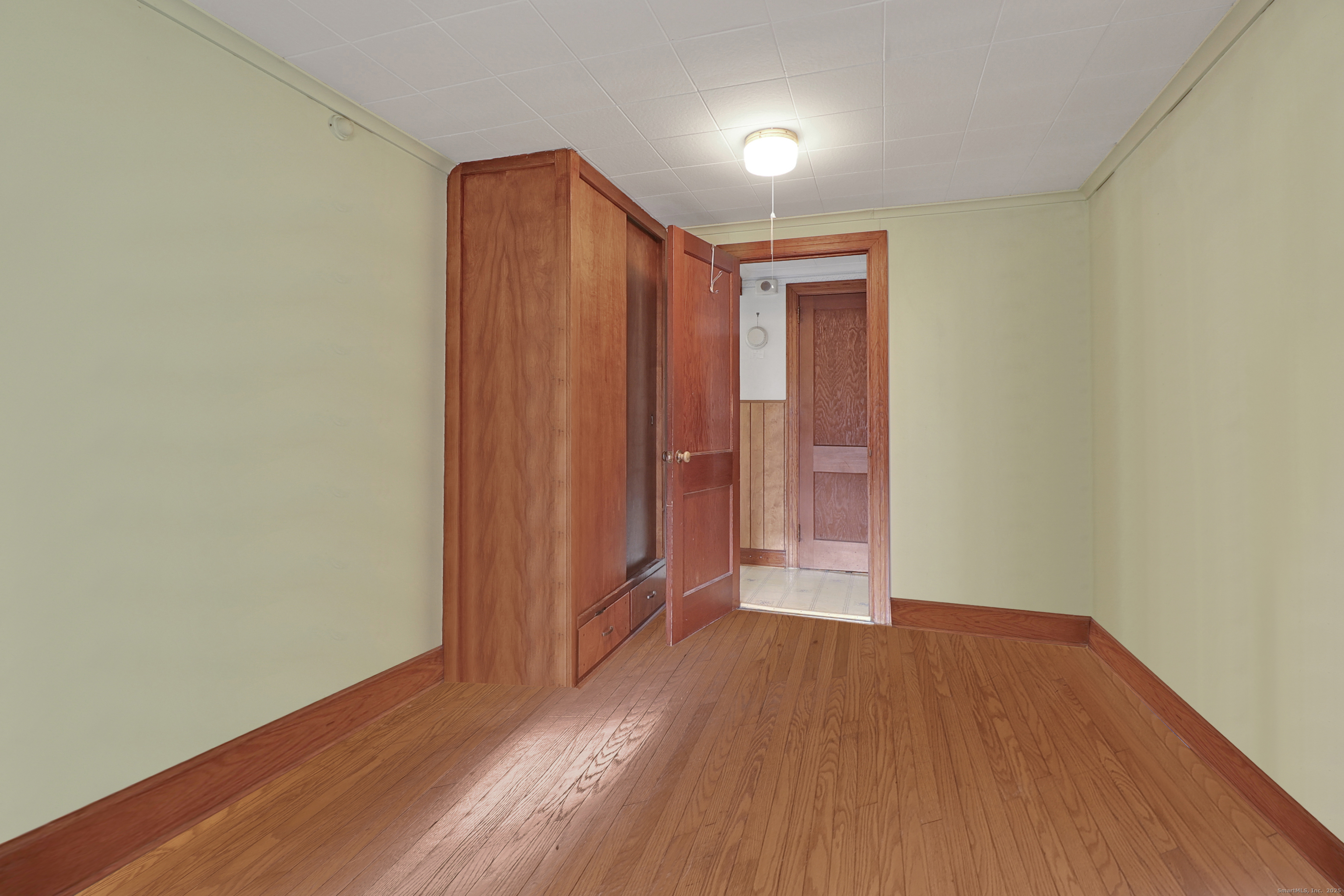 60 Frost Street Southington, CT 06479 - Photo 21 of 35