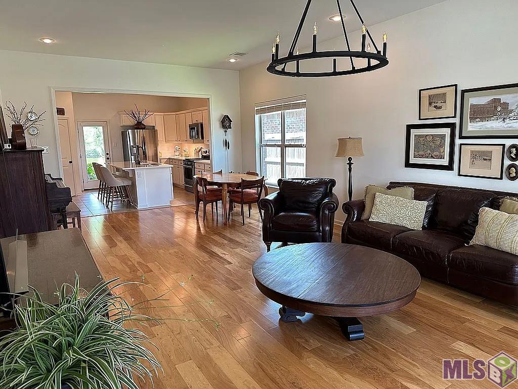 1042 Shadow Bluff Drive Baton Rouge, LA 70820 - Photo 15 of 25 Gallery Image 15