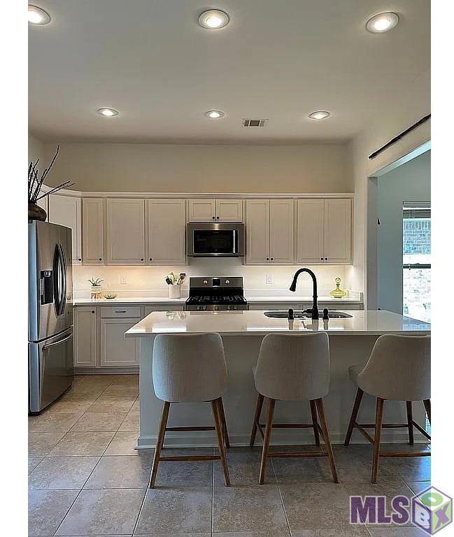 1042 Shadow Bluff Drive Baton Rouge, LA 70820 - Photo 5 of 25 Gallery Image 5