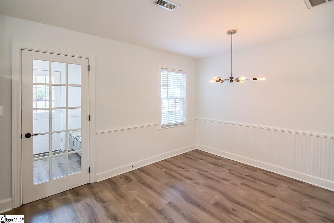 18 West Marion Road Greenville, SC 29617 - Photo 12 of 36 Gallery Image 12