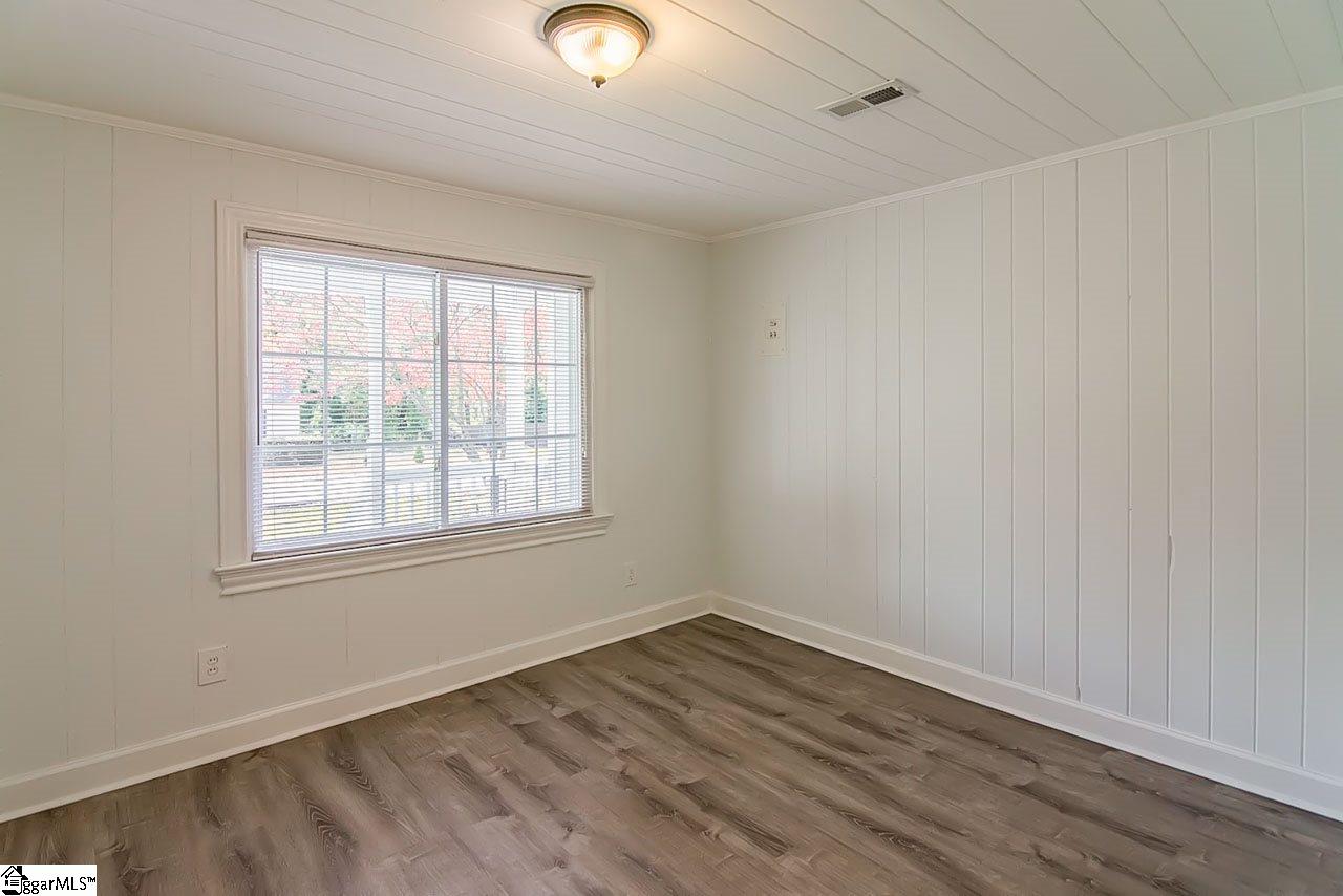 18 West Marion Road Greenville, SC 29617 - Photo 14 of 36 Gallery Image 14