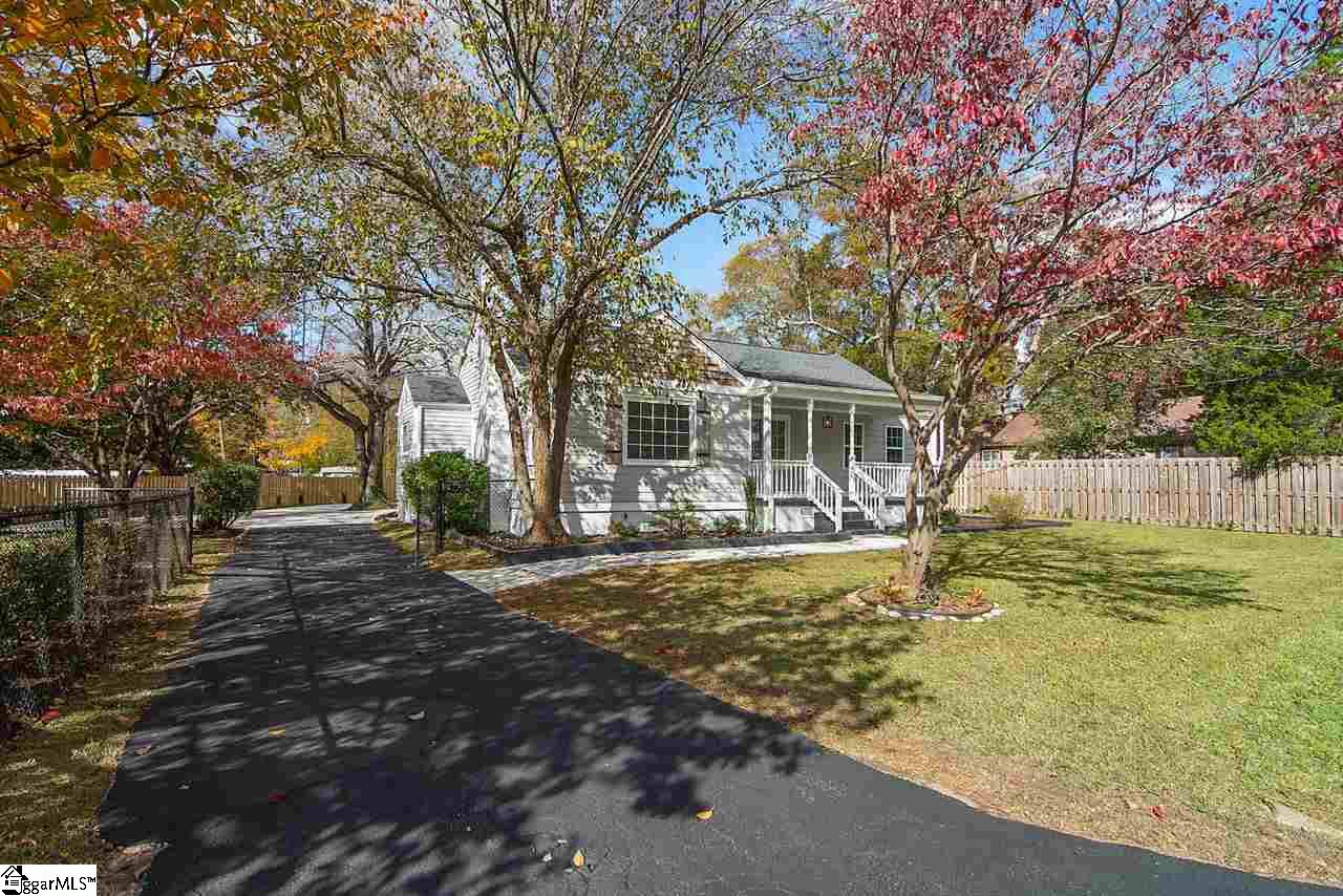 18 West Marion Road Greenville, SC 29617 - Photo 3 of 36 Gallery Image 3