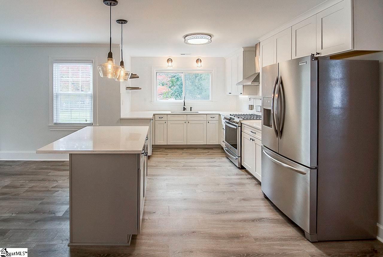18 West Marion Road Greenville, SC 29617 - Photo 10 of 36 Gallery Image 10