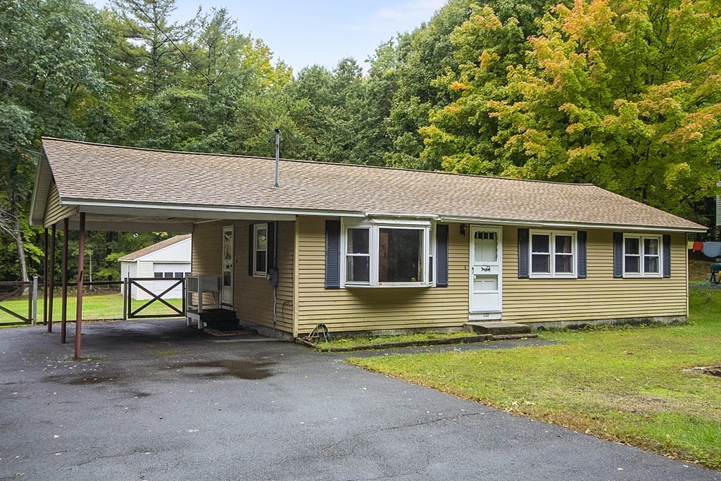 122 Walker Road Shirley, MA 01464 - Photo 1 of 35 Gallery Image 1