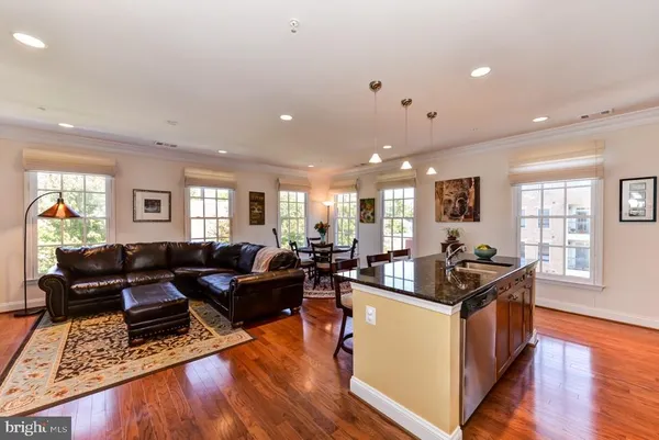$3,500 | 1115 Cameron Street, Unit 316, Alexandria, VA 22314
