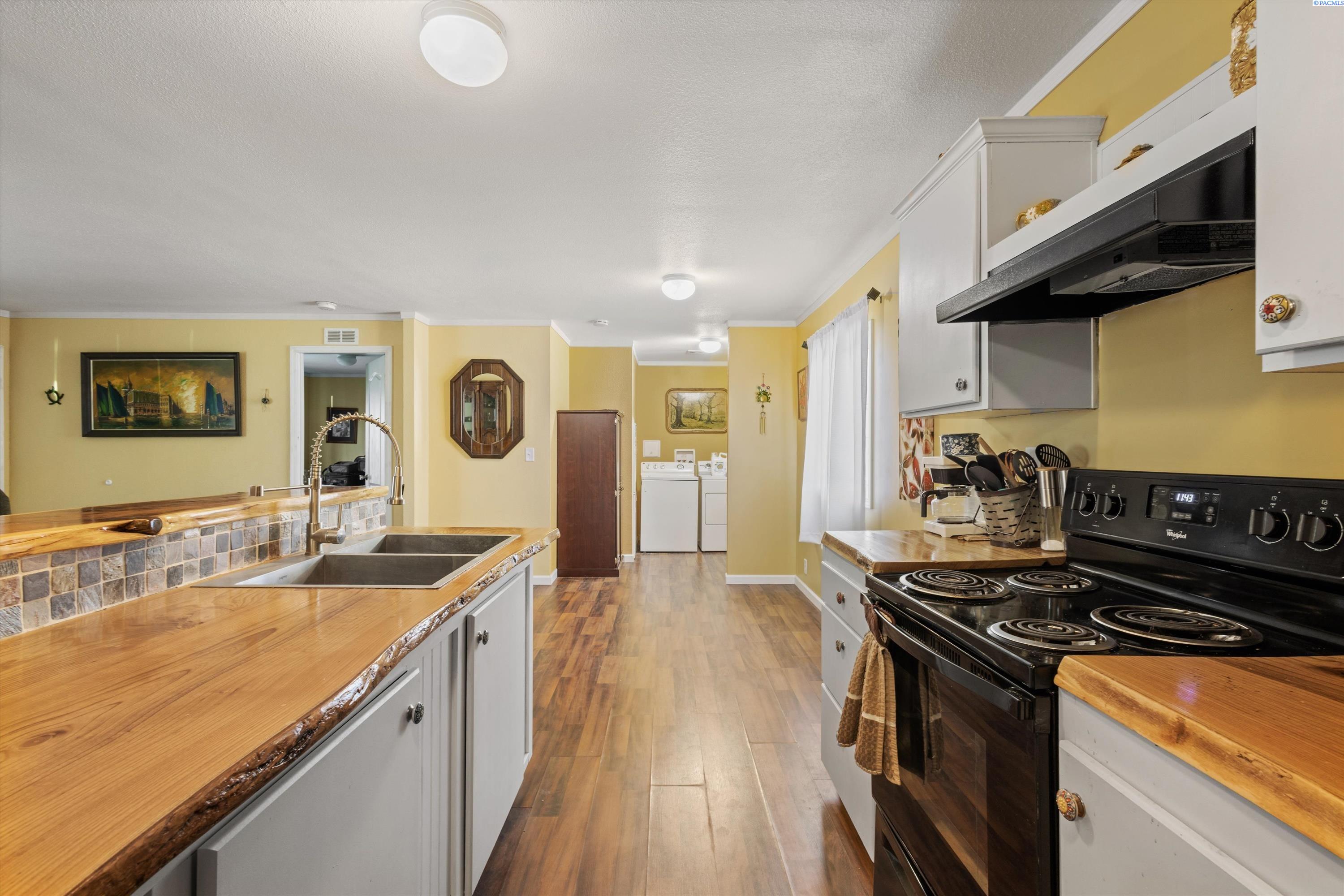 200802 East Game Farm Road, Unit 222 Kennewick, WA 99337 - Photo 9 of 15 Gallery Image 9
