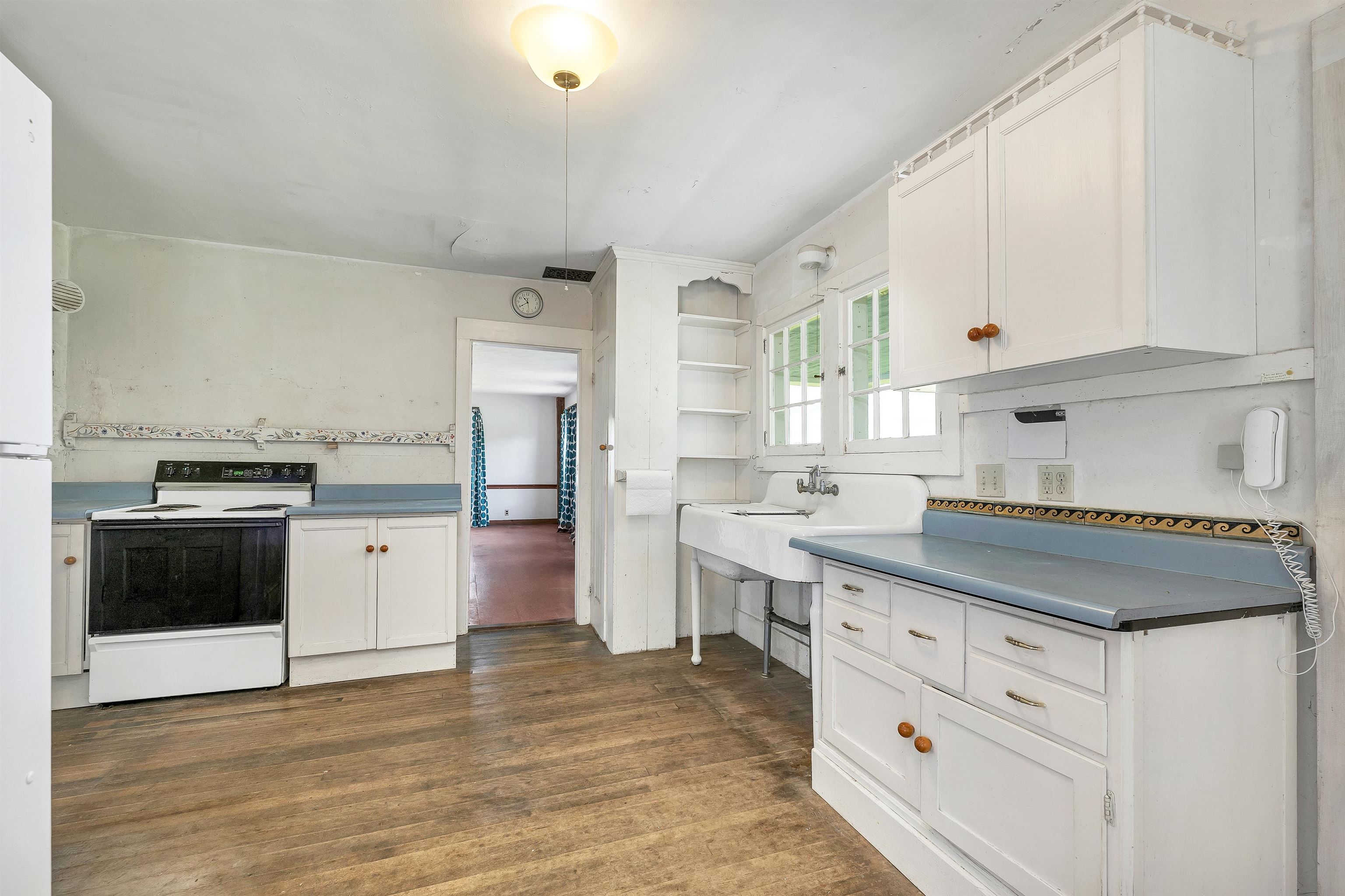 305 Gilmanton Road Barnstead, NH 03225 - Photo 8 of 40