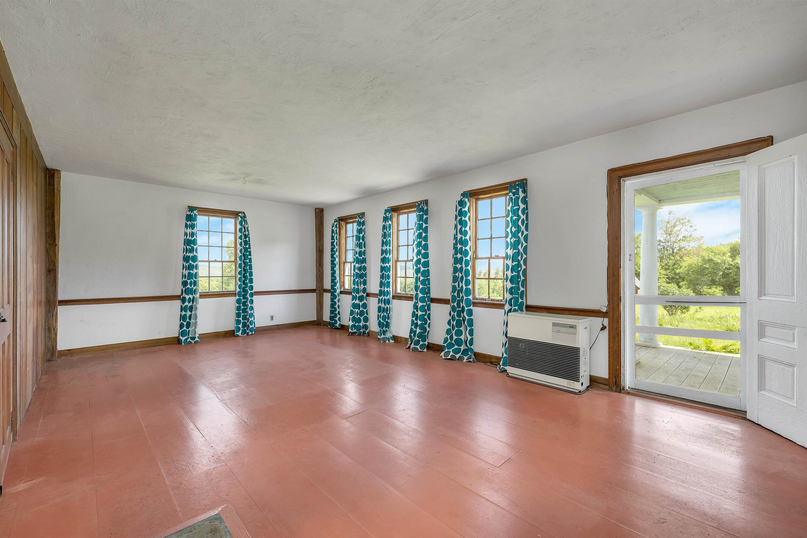 305 Gilmanton Road Barnstead, NH 03225 - Photo 9 of 40