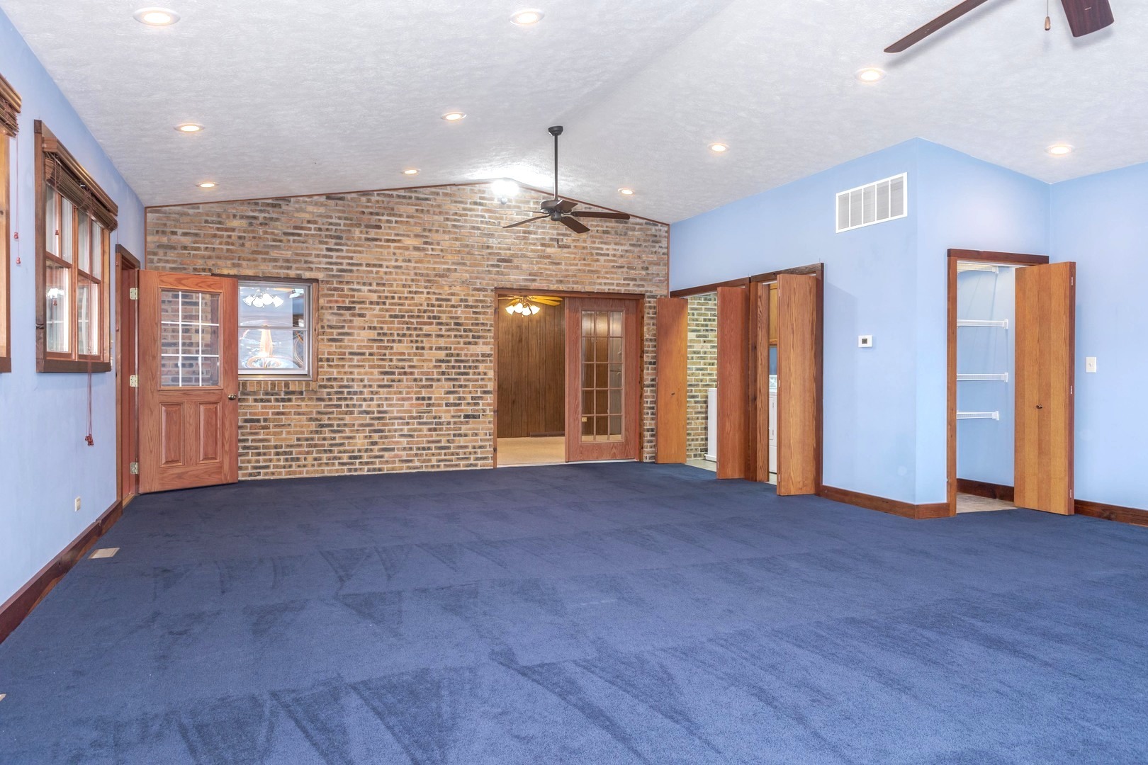 2804 Hendrix Drive Bloomington, IL 61704 - Photo 30 of 71 a view of empty room with wooden floor and entryway