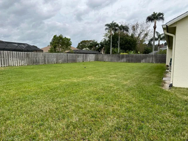 $2,900 | 1461 Wellington Circle, Rockledge, FL 32955