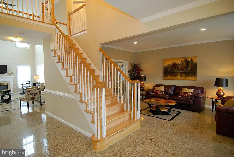 6398 True Lane Springfield, VA 22150 - Photo 3 of 30 View