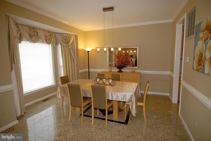 6398 True Lane Springfield, VA 22150 - Photo 7 of 30 Dining Room