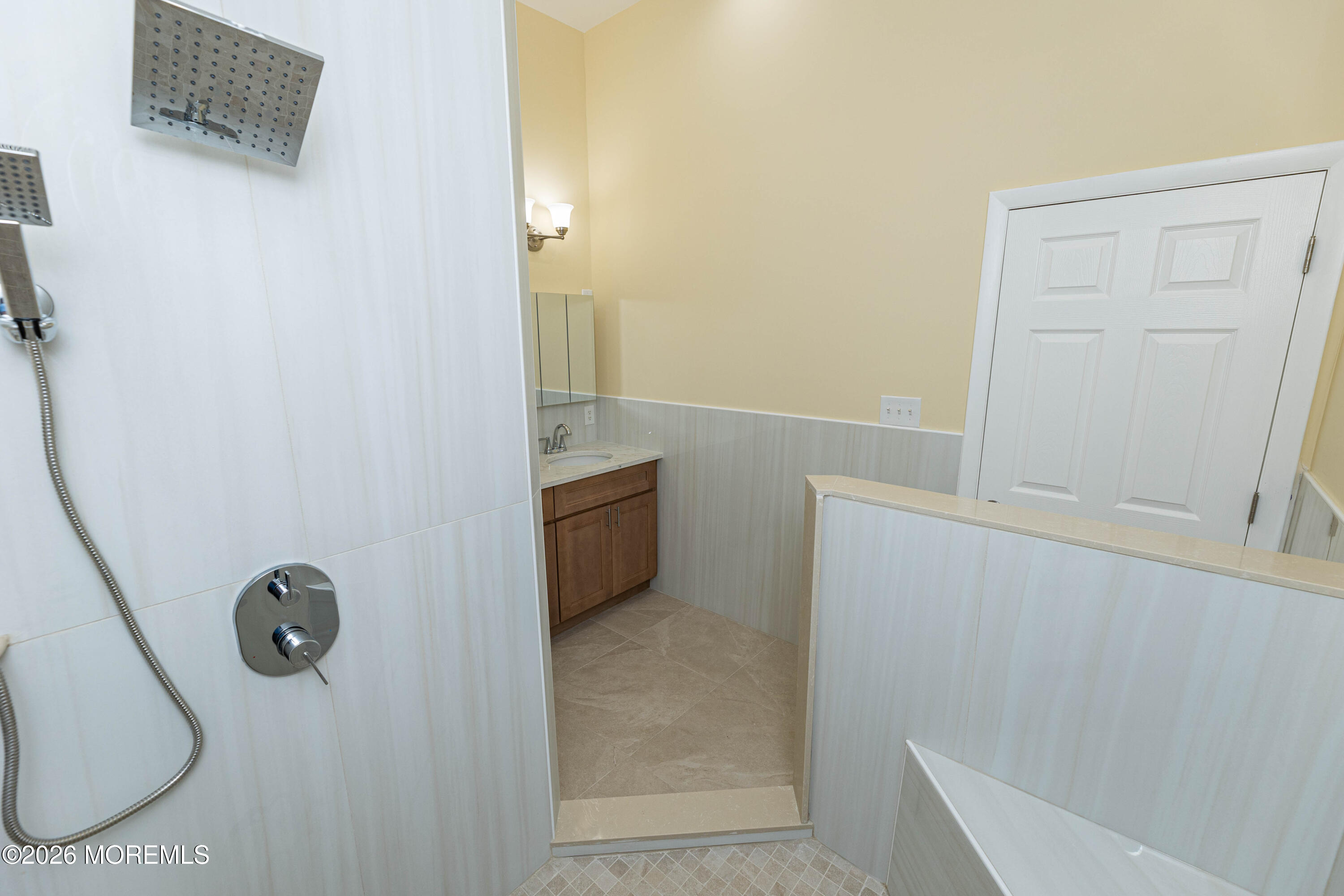 2408 Herbertsville Road Point Pleasant, NJ 08742 - Photo 46 of 82 1-63