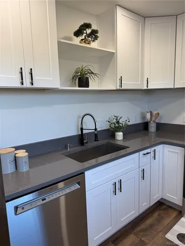 $549,900 | 1285 Roslyn Street, Denver, CO 80220