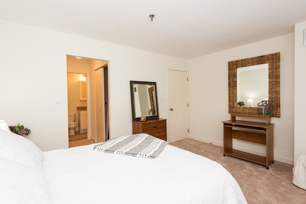 269 Cambridge Road, Unit 107 Woburn, MA 01801 - Photo 18 of 40