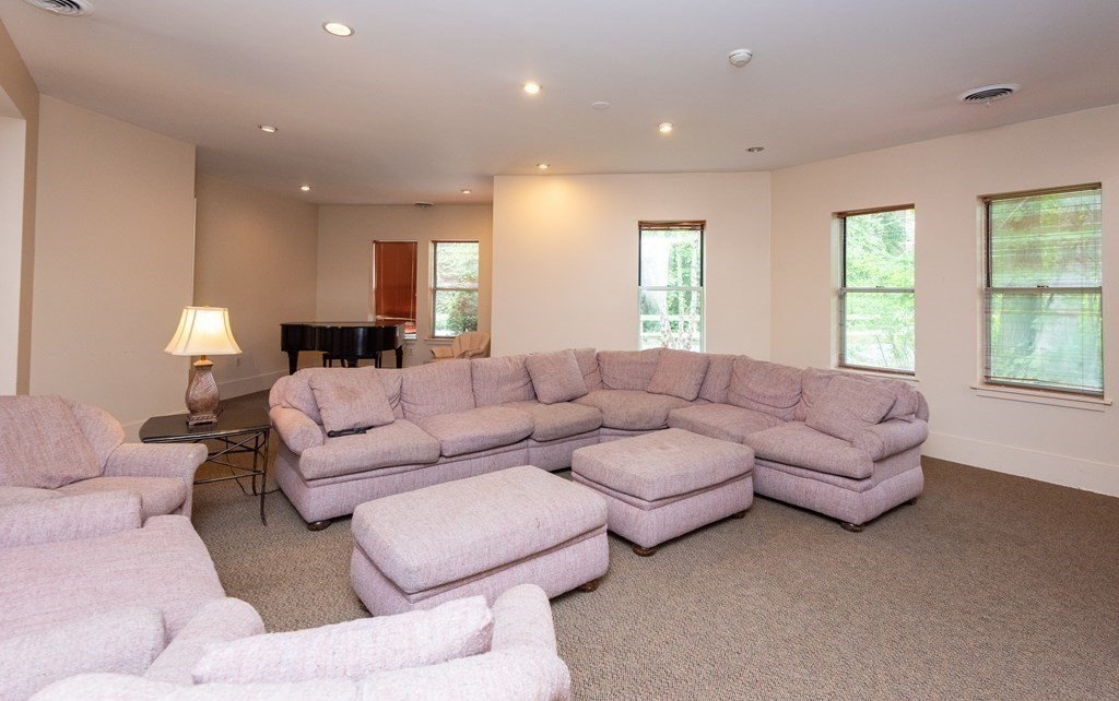 269 Cambridge Road, Unit 107 Woburn, MA 01801 - Photo 28 of 40