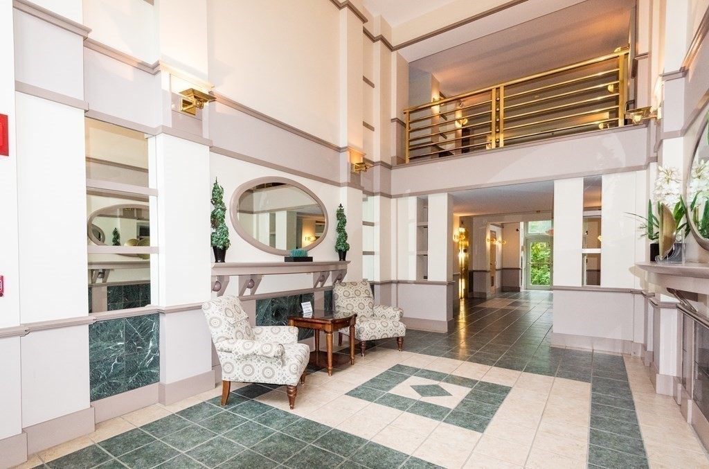 269 Cambridge Road, Unit 107 Woburn, MA 01801 - Photo 4 of 40