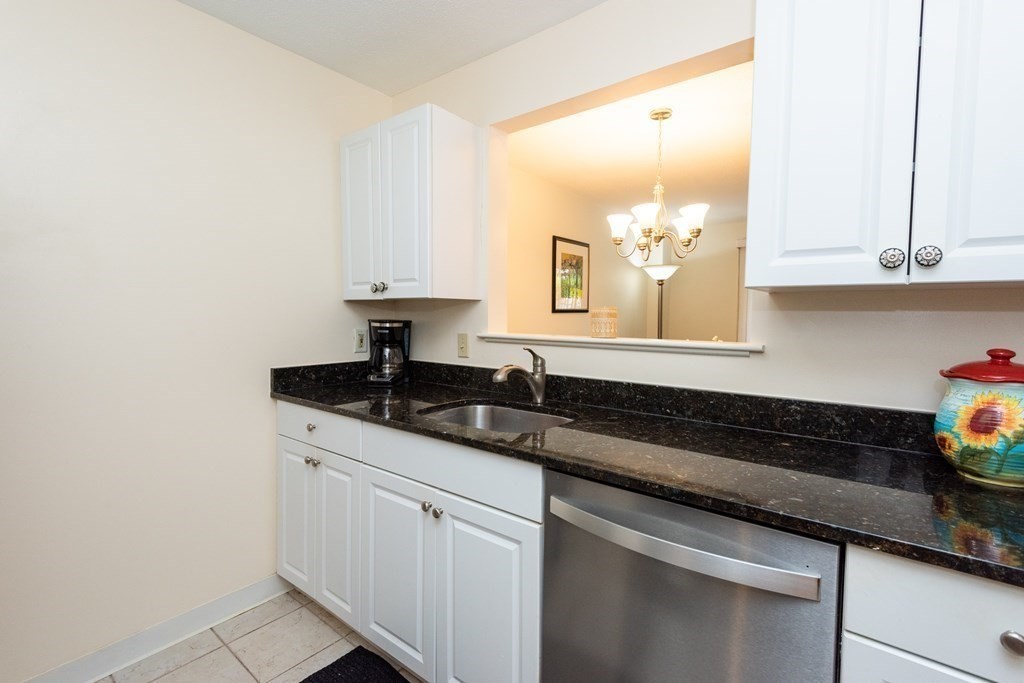 269 Cambridge Road, Unit 107 Woburn, MA 01801 - Photo 7 of 40