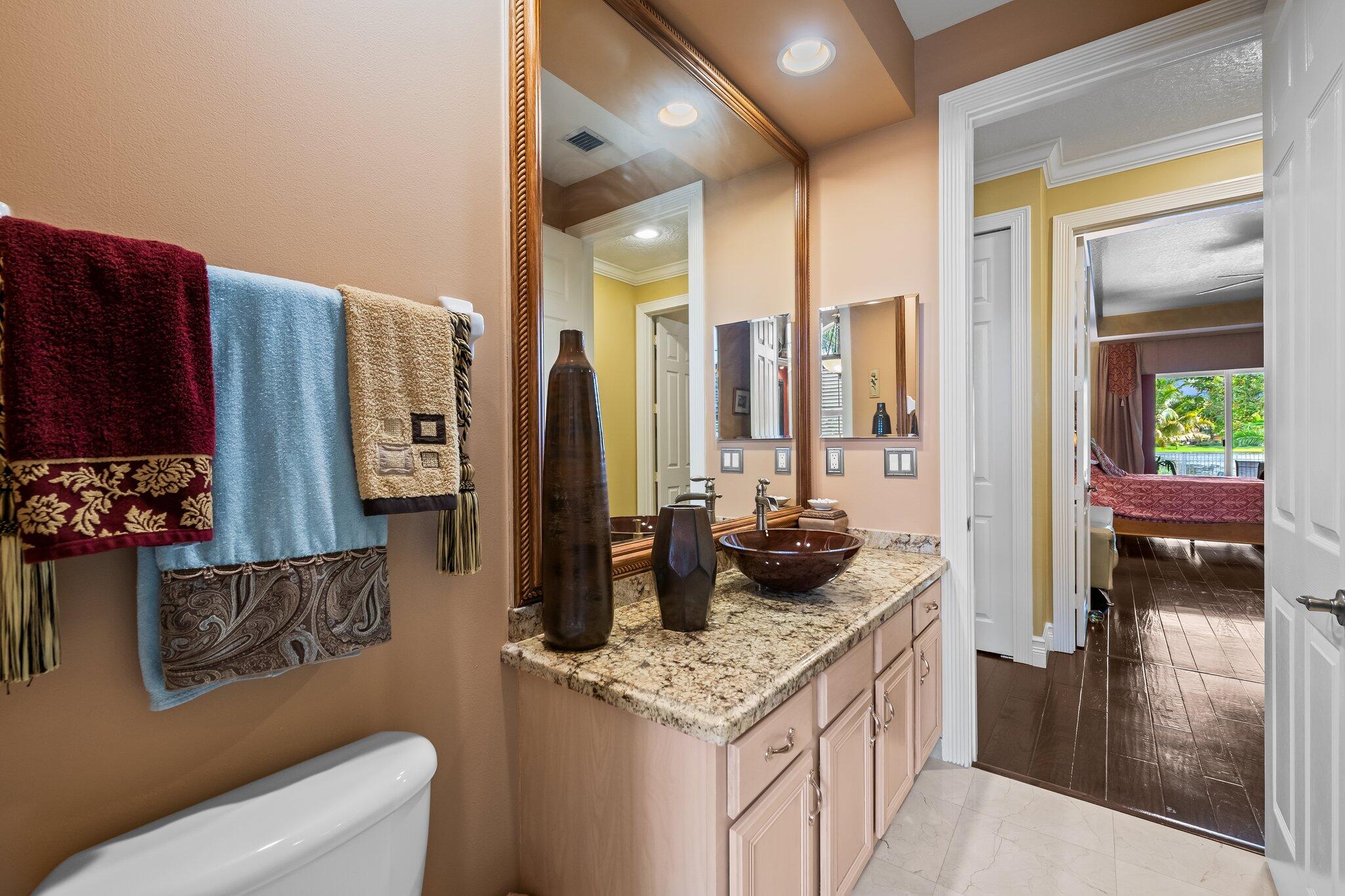 21167 Falls Ridge Way Boca Raton, FL 33428 - Photo 28 of 72 Bathroom 2- 1st floor