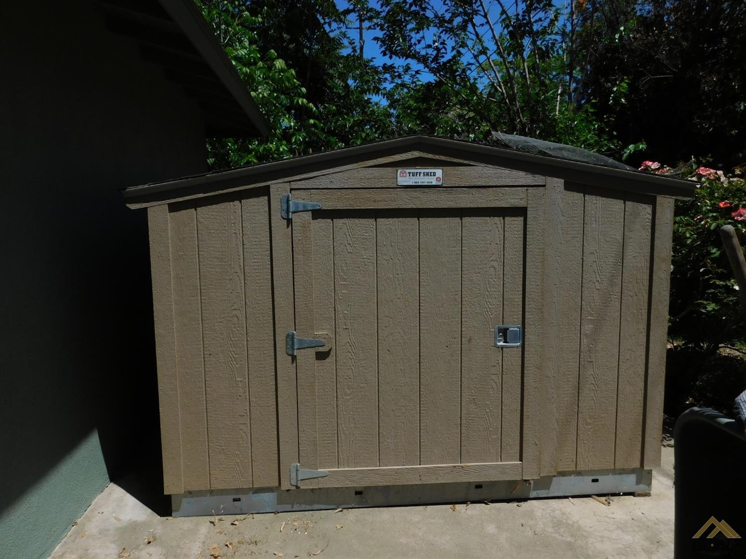 2412 Cedar Street Bakersfield, CA 93301 - Photo 9 of 9