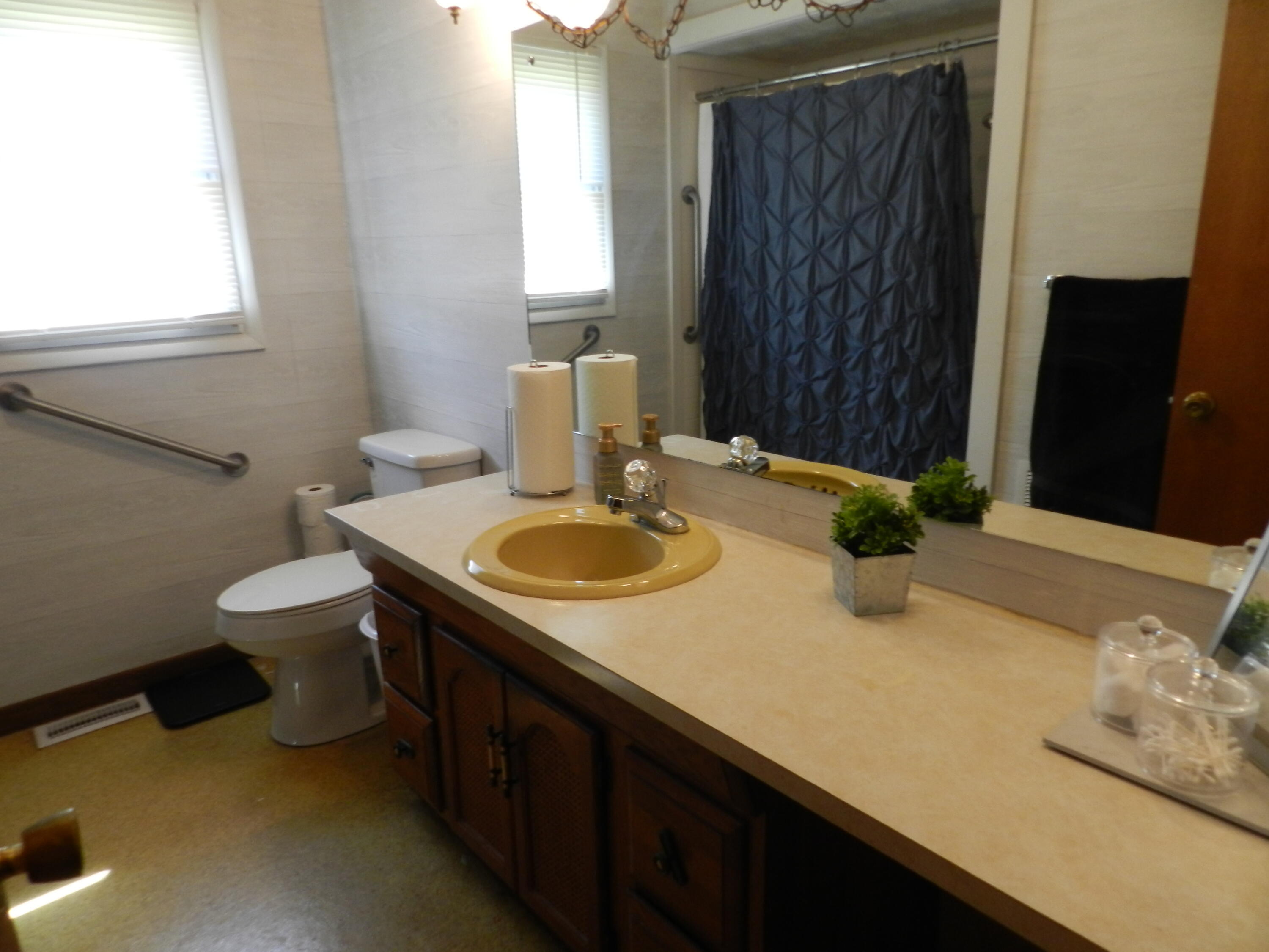 235 West Carters Valley Road Kingsport, TN 37665 - Photo 12 of 29 DSCN9497
