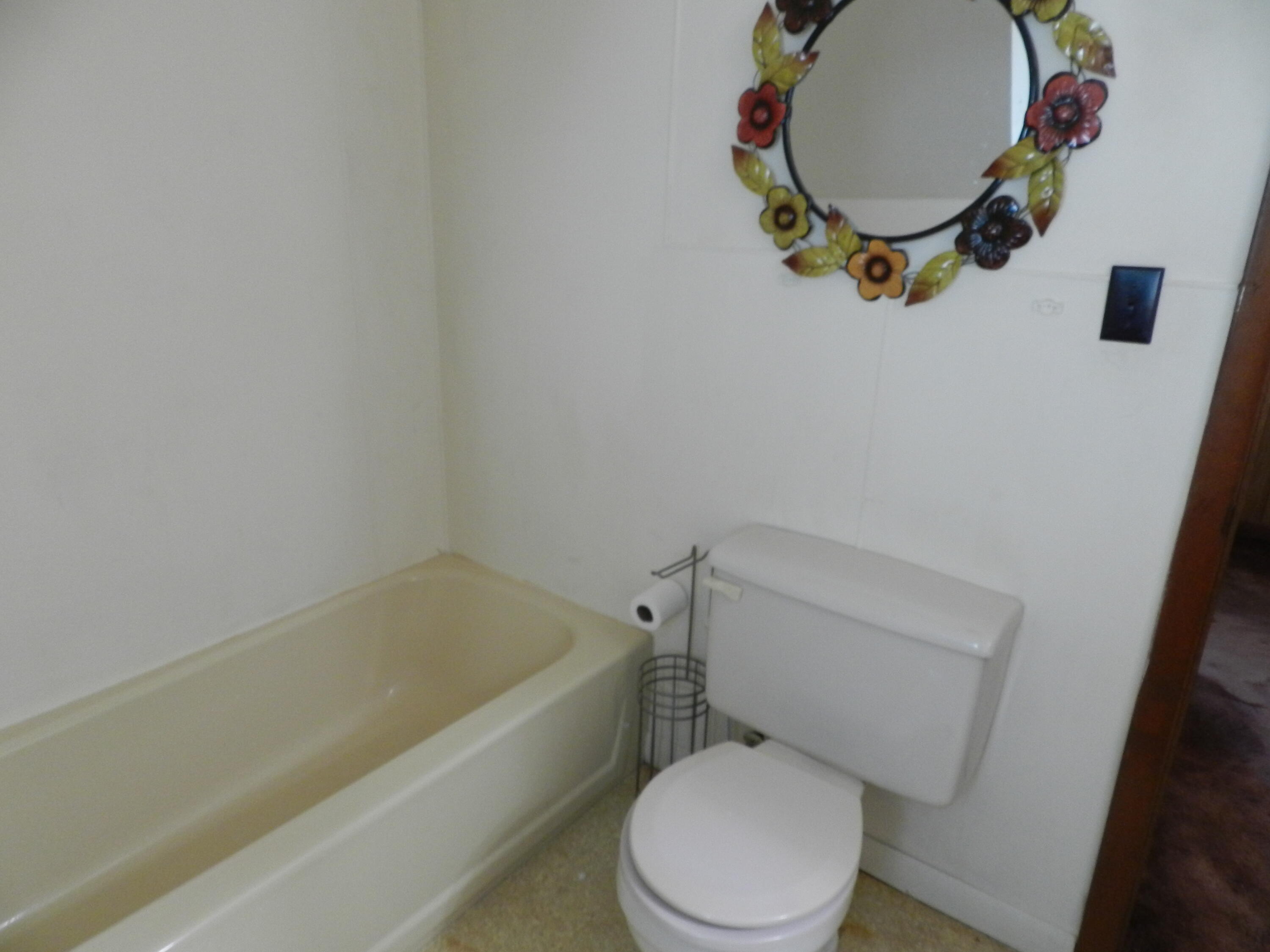 235 West Carters Valley Road Kingsport, TN 37665 - Photo 20 of 29 DSCN9505