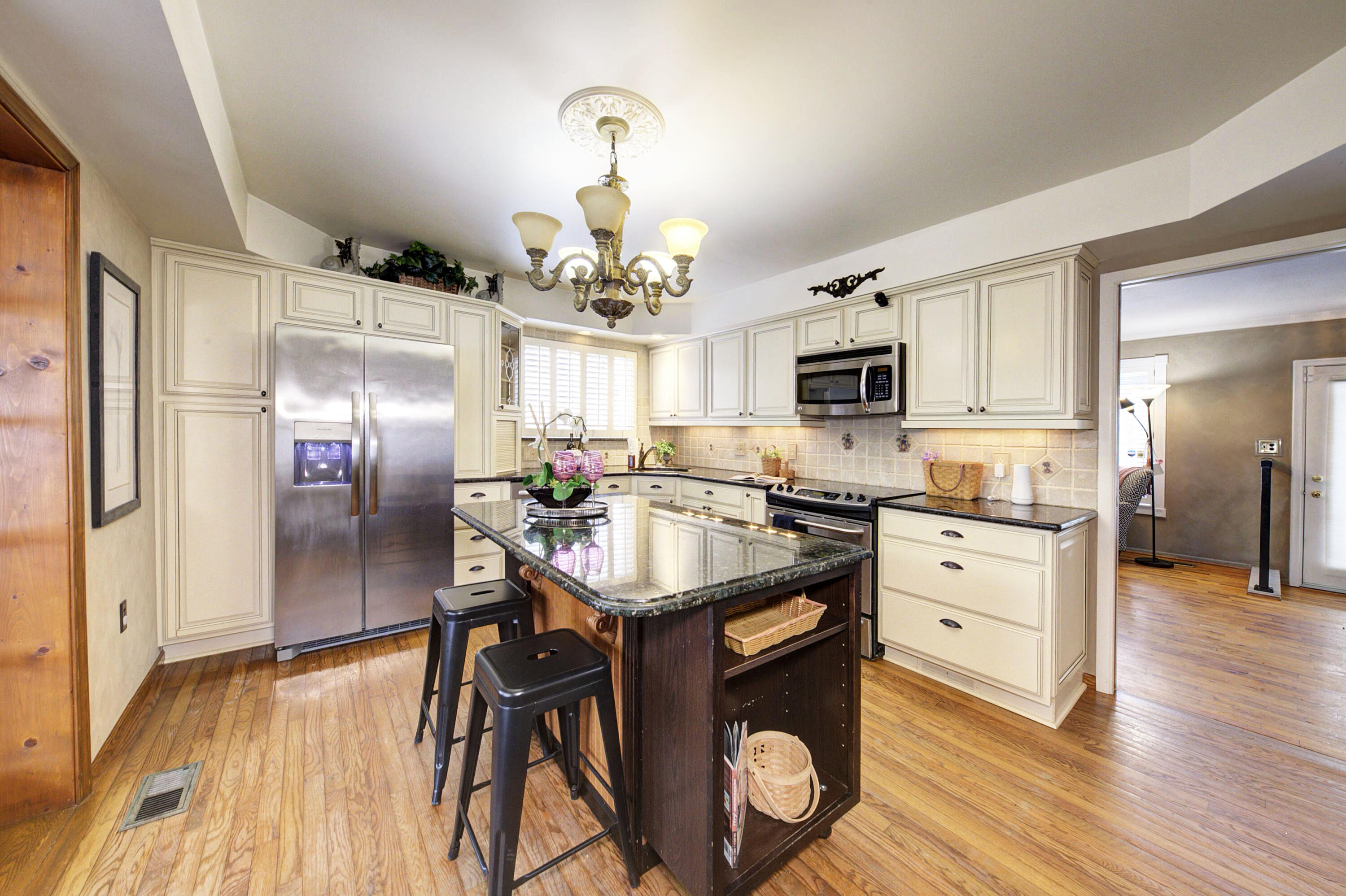 34617 Greentrees Road Sterling Heights, MI 48312 - Photo 16 of 54 IMG_9265_6_7