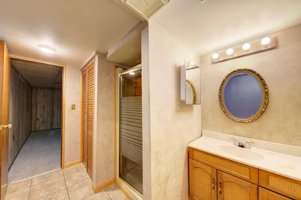 $287,350 | 34617 Greentrees Road, Sterling Heights, MI 48312