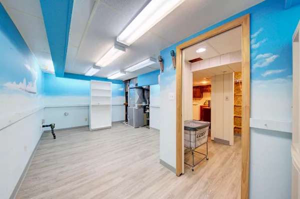 $287,350 | 34617 Greentrees Road, Sterling Heights, MI 48312