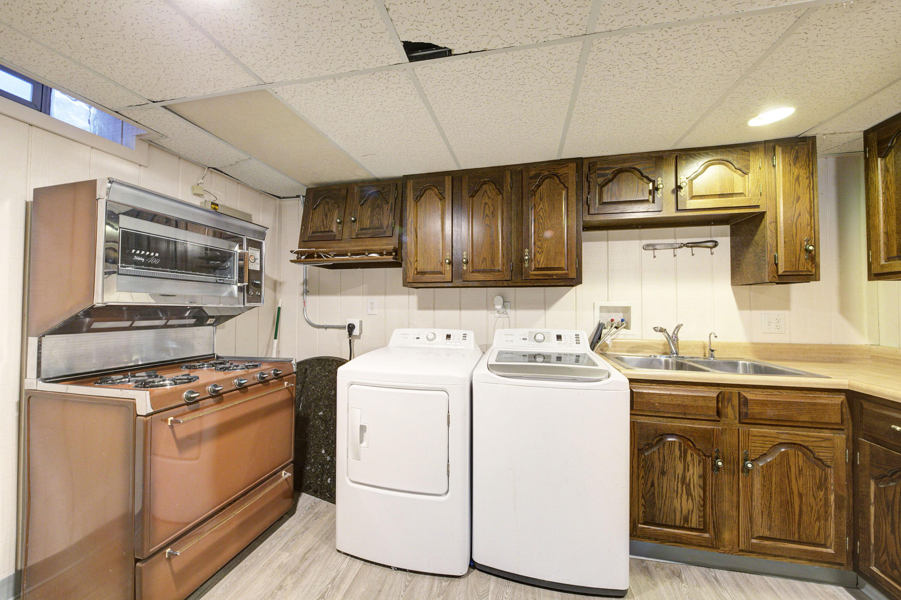 34617 Greentrees Road Sterling Heights, MI 48312 - Photo 43 of 54 IMG_9439_40_41