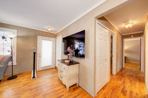 $287,350 | 34617 Greentrees Road, Sterling Heights, MI 48312