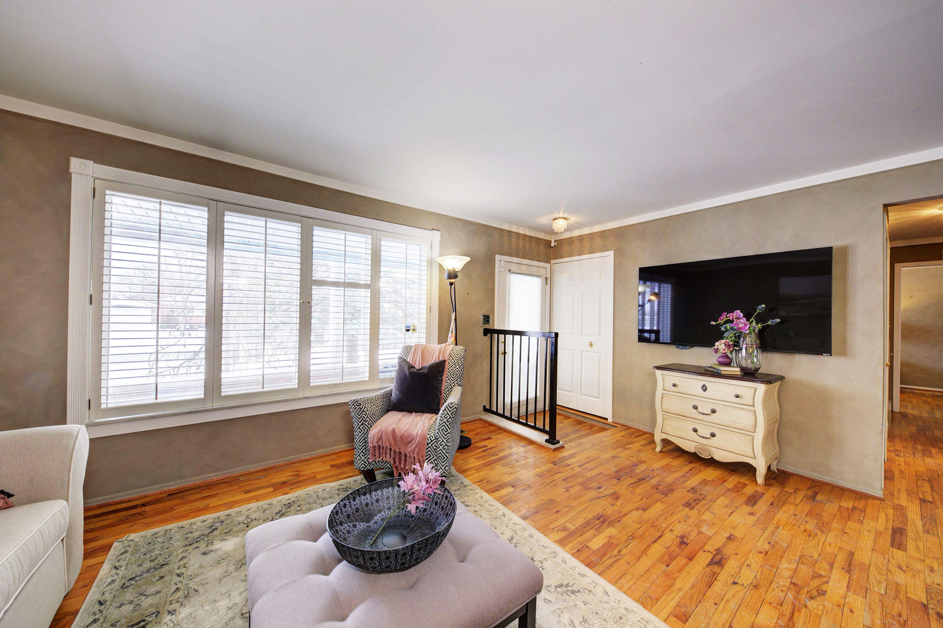 34617 Greentrees Road Sterling Heights, MI 48312 - Photo 7 of 54 IMG_9229_30_31 - Copy