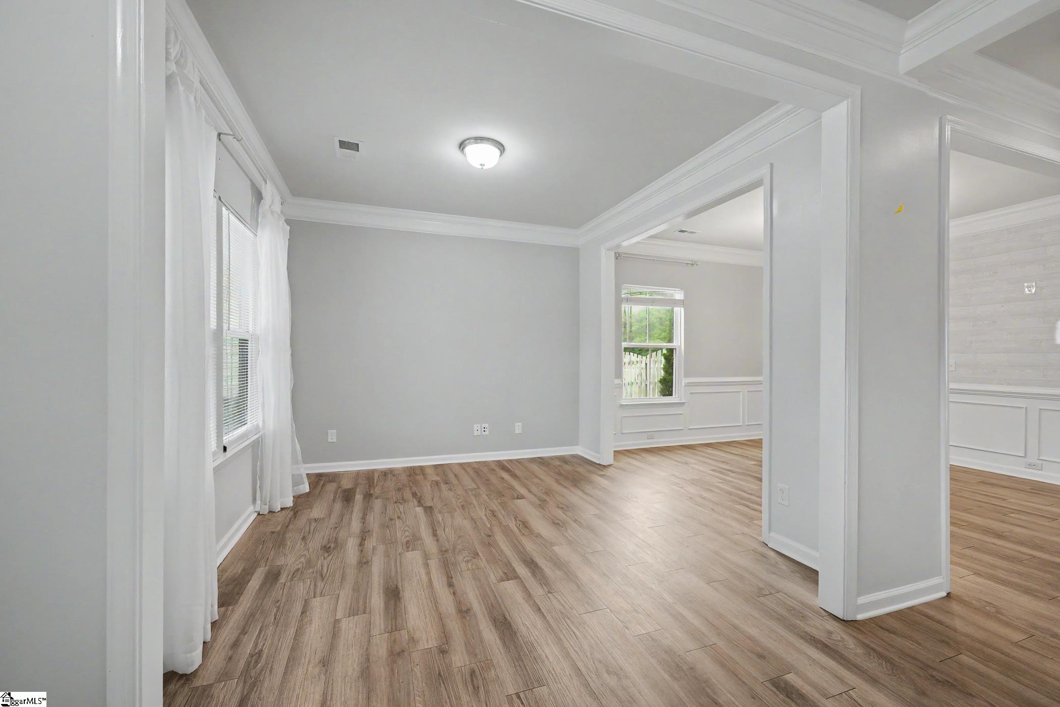 425 Sandusky Lane Simpsonville, SC 29680 - Photo 4 of 33