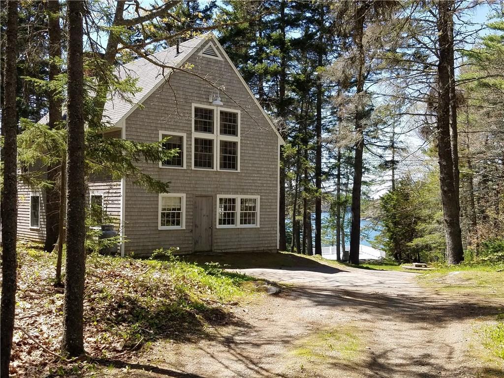 16 Bear End Road Boothbay Harbor, ME 04575 - Photo 25 of 34 The 1,469 +/- sq. ft. guest cottage