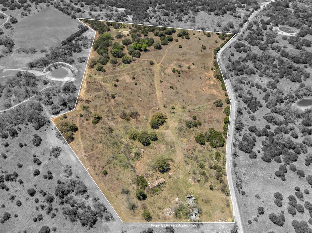 5448 County Road 182 Jonesboro, TX 76538 - Photo 34 of 36