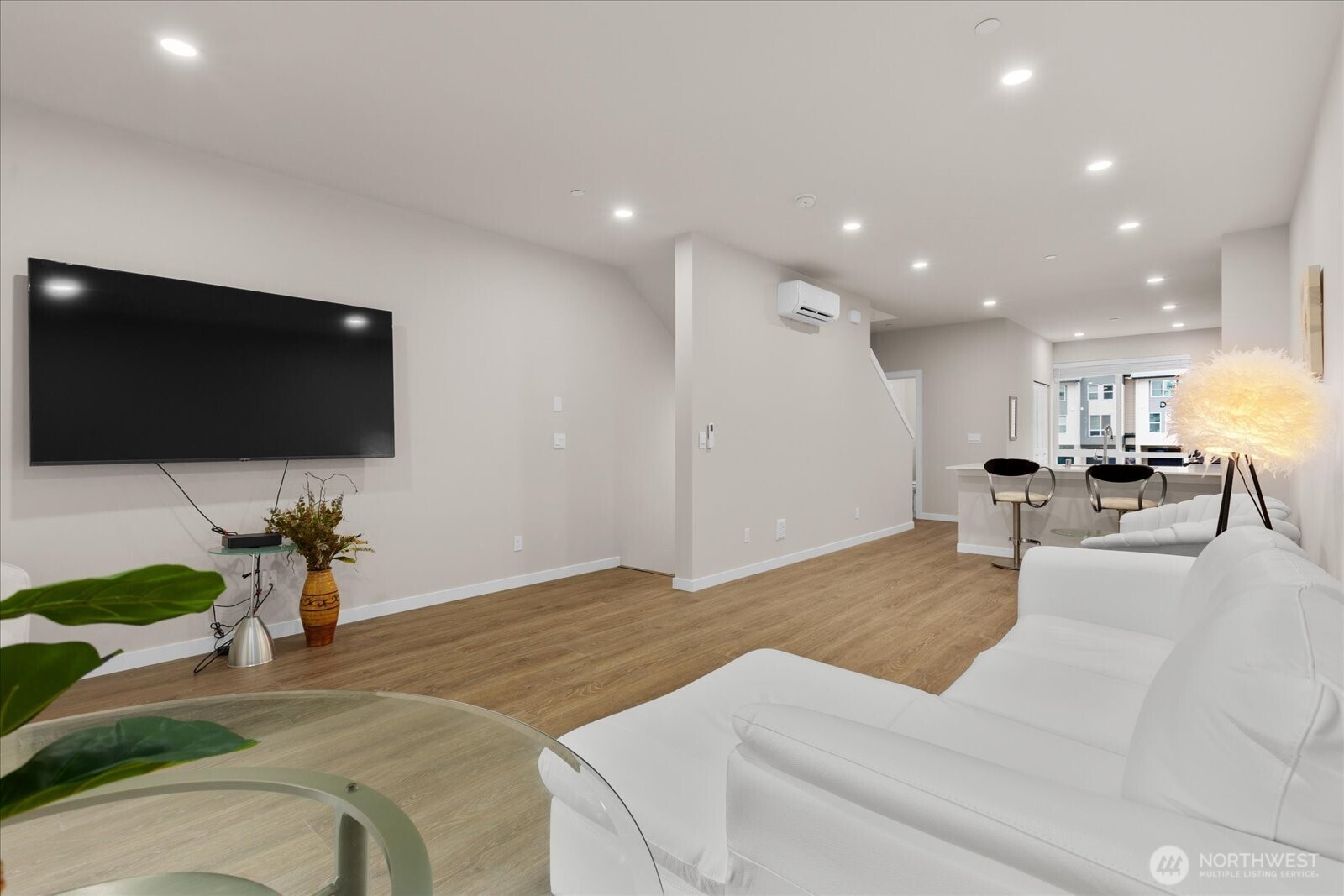 23413 Edmonds Way, Unit A2 Edmonds, WA 98026 - Photo 6 of 40