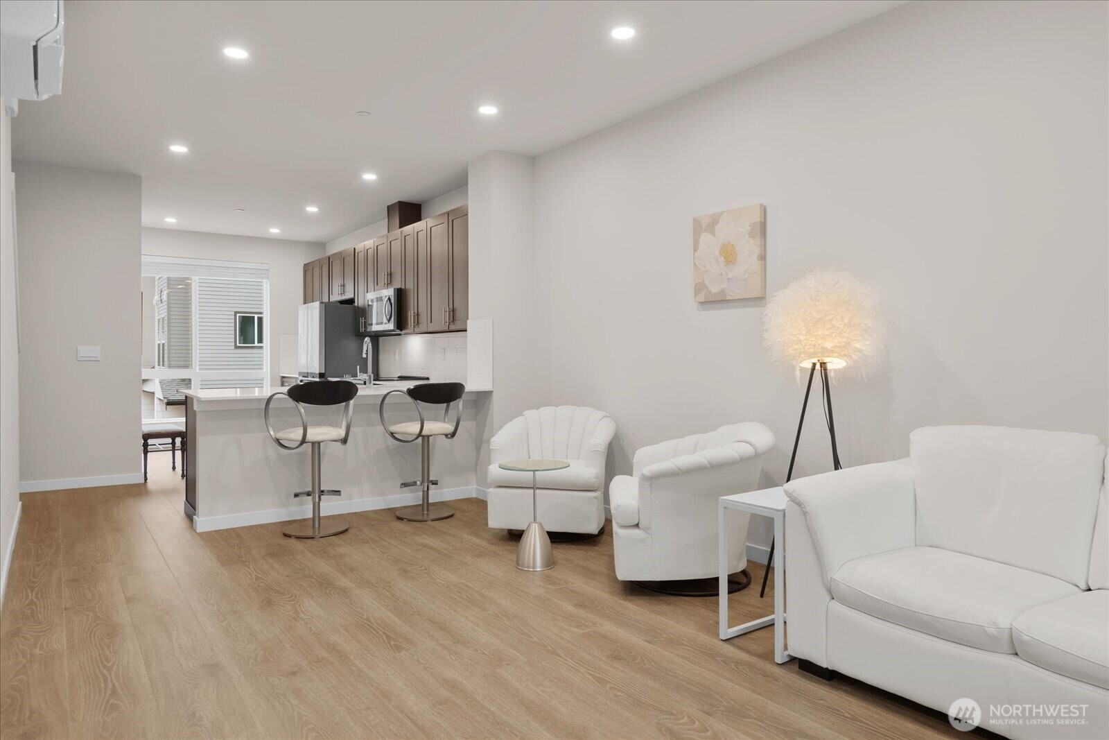 23413 Edmonds Way, Unit A2 Edmonds, WA 98026 - Photo 8 of 40