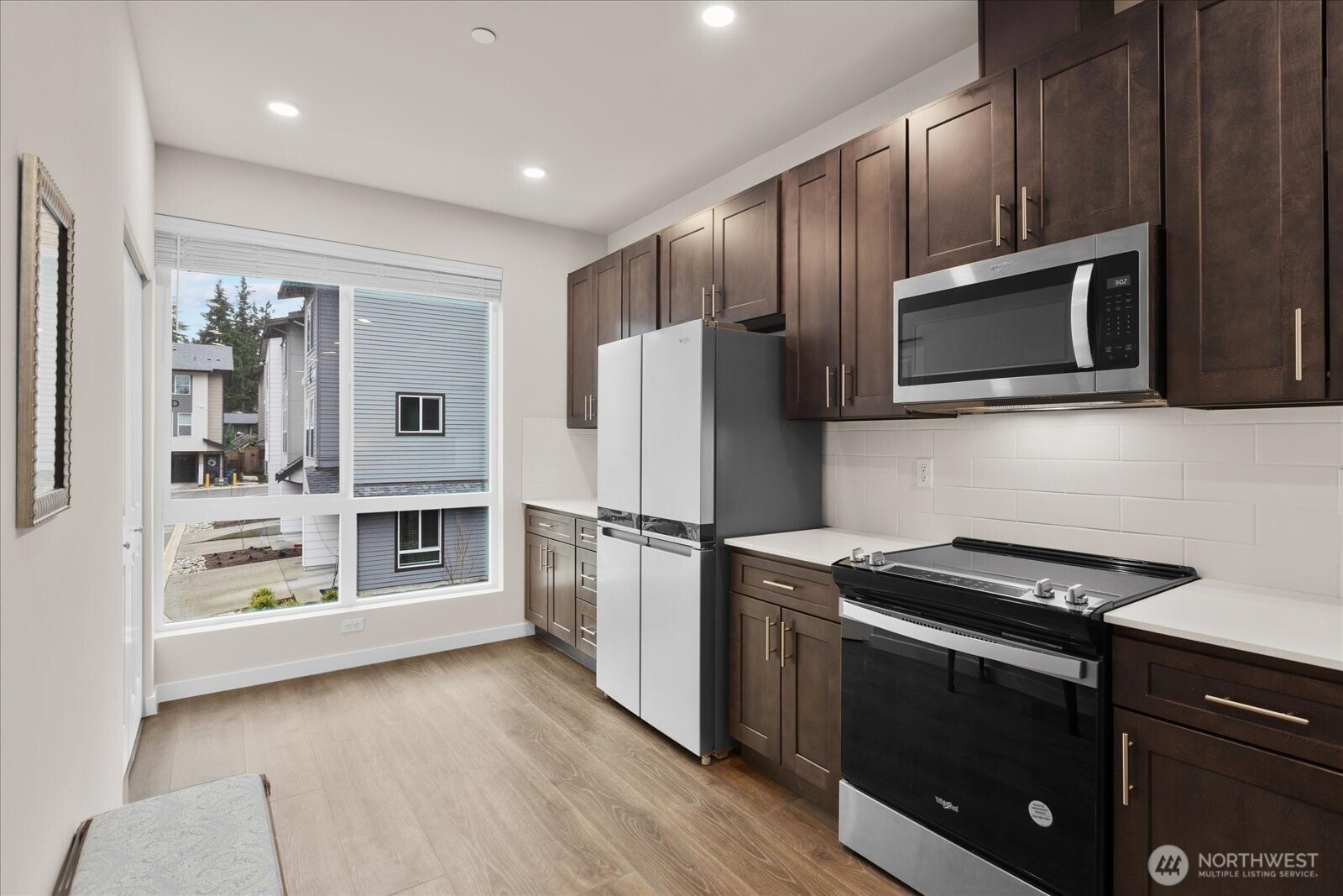 23413 Edmonds Way, Unit A2 Edmonds, WA 98026 - Photo 10 of 40