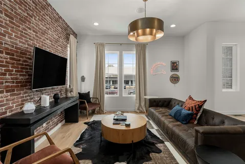 $443,619 | 2000 South Hamilton Road, Unit 1, Nashville, TN 37218