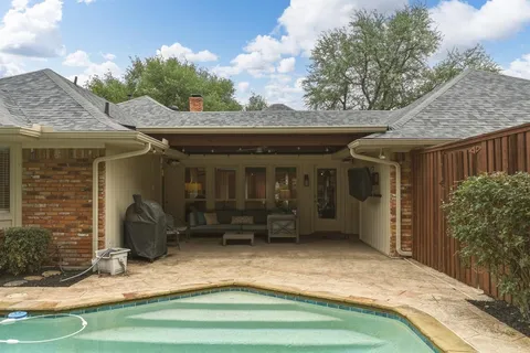 $929,900 | 9510 Hill View Drive, Dallas, TX 75231