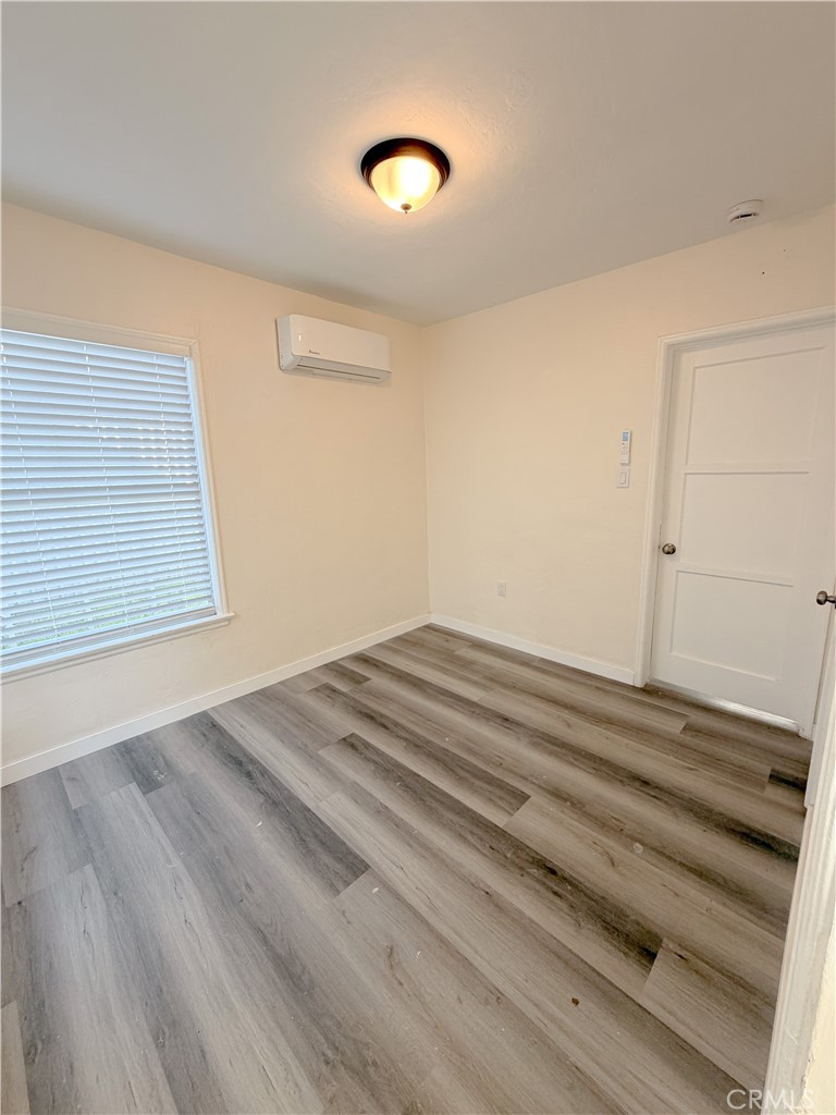 4508 Linsley Street Compton, CA 90221 - Photo 4 of 5 bedroom