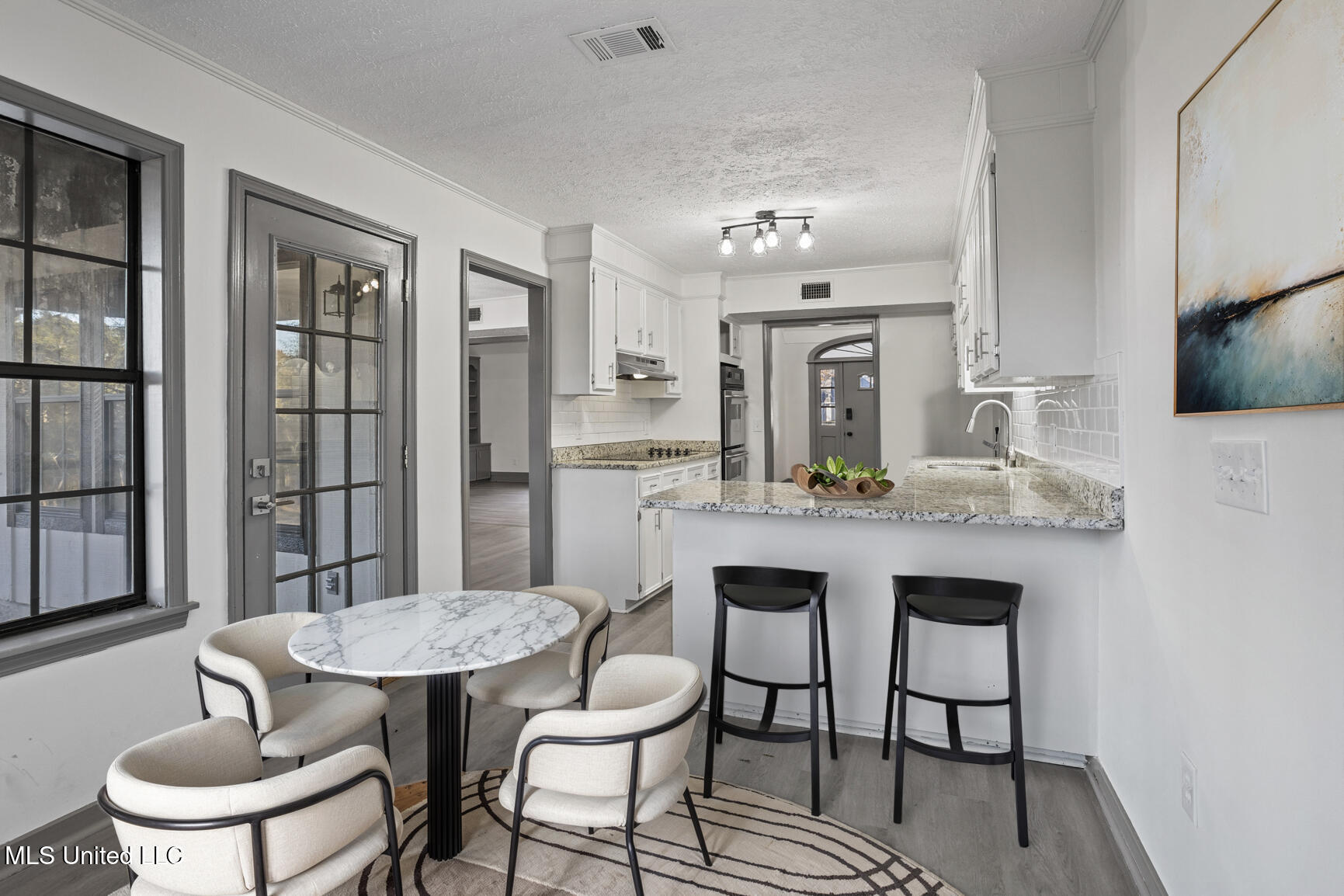 210 Haddon Circle Brandon, MS 39047 - Photo 13 of 39 210 haddon kitchen