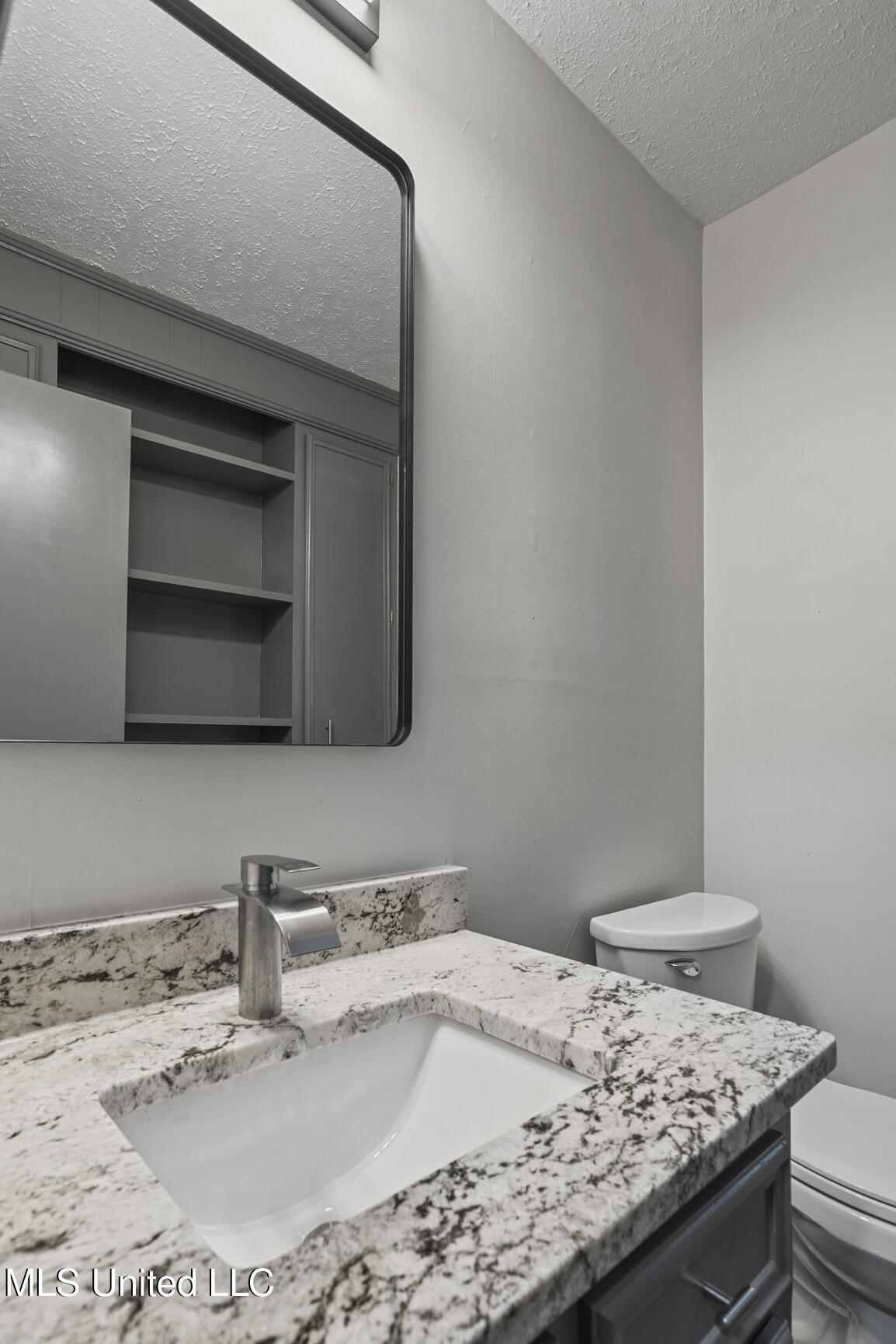 210 Haddon Circle Brandon, MS 39047 - Photo 20 of 33 210 Haddon Cir-21