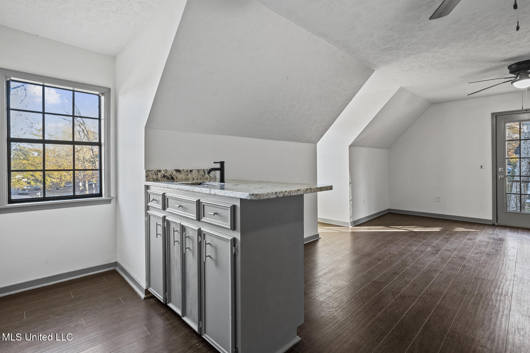 210 Haddon Circle Brandon, MS 39047 - Photo 22 of 33 210 Haddon Cir-23